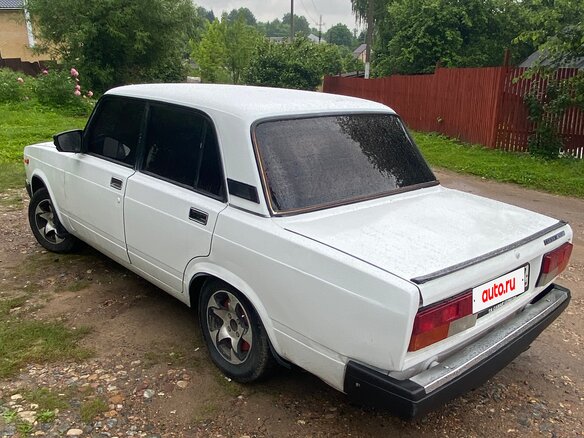1998 Lada (ВАЗ) 2107, белый, 180000 рублей - вид 4
