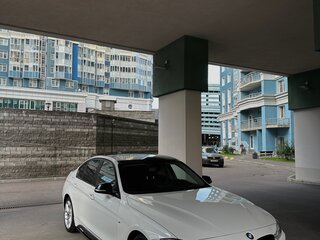 2015 BMW 3 серии 320i VI (F3x) Рестайлинг, белый, 1900000 рублей, вид 3