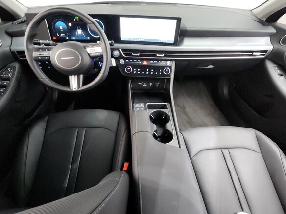 2026 Hyundai Sonata VIII (DN8) Рестайлинг, серебристый, 3060000 рублей - вид 6