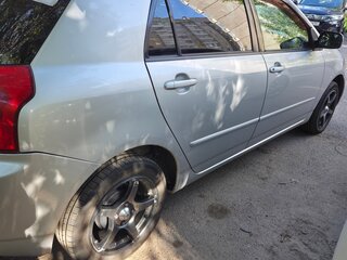 2001 Toyota Corolla Fielder IX (E120, E130), серый, 450000 рублей, вид 3
