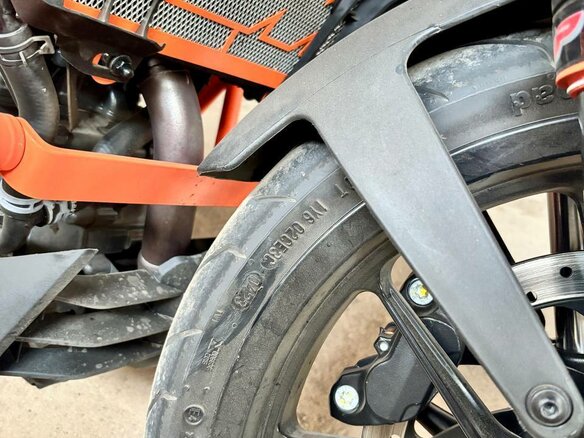 2023 KTM 390 Duke, оранжевый, 570000 рублей - вид 6