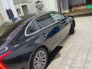 2023 Hongqi H5 II, чёрный, 3050000 рублей, вид 4