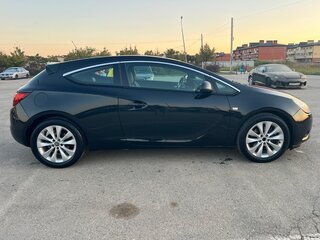 2012 Opel Astra GTC J Рестайлинг, чёрный, 870000 рублей, вид 4