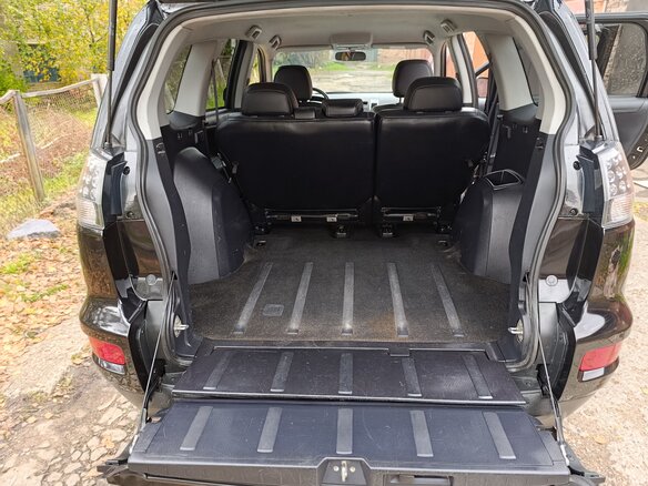 2010 Mitsubishi Outlander II Рестайлинг, чёрный - вид 7