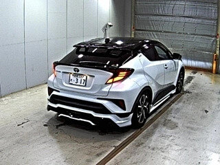 2023 Toyota C-HR I Рестайлинг, белый, 1945000 рублей, вид 3