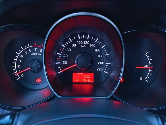 2015 Kia Rio III Рестайлинг, серый, 990000 рублей - вид 22