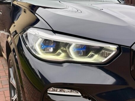2019 BMW X5 40i IV (G05/G18), чёрный, 6650000 рублей, вид 4