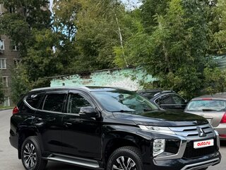 2023 Mitsubishi Montero Sport III Рестайлинг, чёрный, 4370000 рублей, вид 2