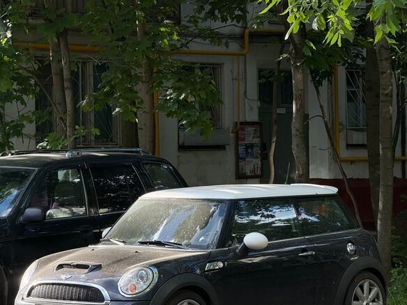 2008 Mini Hatch Cooper S II (R56), чёрный - вид 2