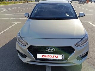 2018 Hyundai Solaris II, бежевый, 1550000 рублей, вид 1