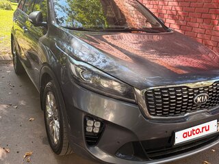 2017 Kia Sorento 6-speed III Prime Рестайлинг, серый, 2290000 рублей, вид 3