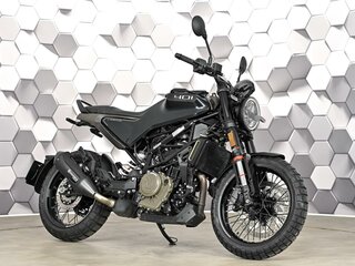 2023 Husqvarna Svartpilen 401, чёрный, 595000 рублей, вид 1