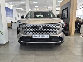 2026 Changan UNI-S I Рестайлинг, коричневый, 3149900 рублей, вид 1