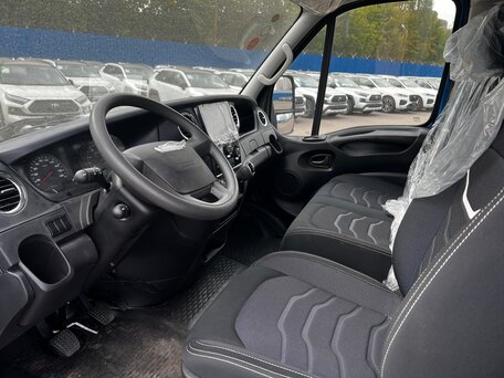 2024 Iveco Daily, синий, 4900000 рублей, вид 5