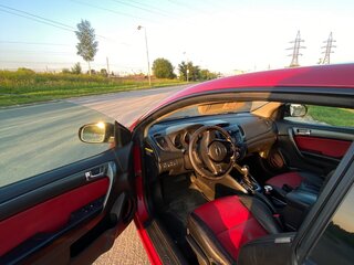 2013 Kia Cerato Koup II, красный, 780000 рублей, вид 5