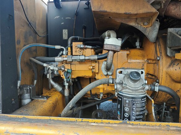 2011 Caterpillar M315, жёлтый, 3600000 рублей - вид 11