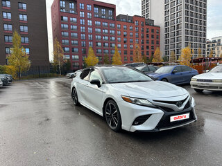 2019 Toyota Camry US Market VIII (XV70), белый, 2550000 рублей, вид 5