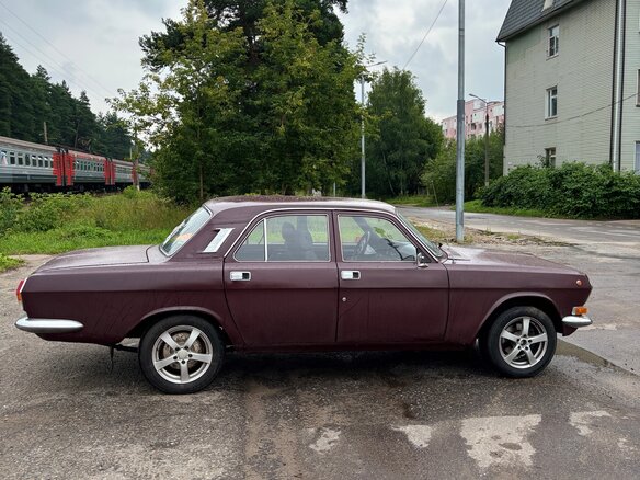 1986 ГАЗ 24 «Волга» 2410 II (2410), красный, 340000 рублей - вид 3