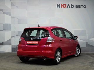 2010 Honda Fit II, красный, 890000 рублей, вид 4