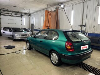 1997 Toyota Corolla VIII (E110), зелёный, 500000 рублей, вид 4
