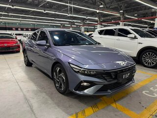 2023 Hyundai Elantra VII (CN7) Рестайлинг, серый, 1550000 рублей, вид 3