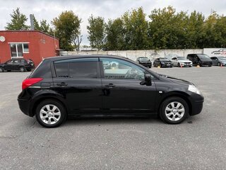 2011 Nissan Tiida I Рестайлинг, чёрный, 770000 рублей, вид 4