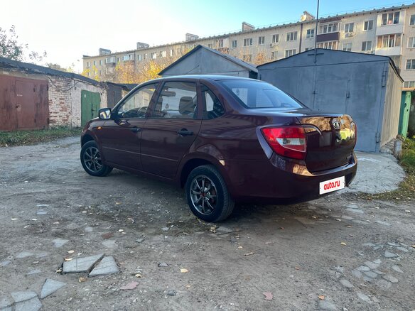 2013 Lada (ВАЗ) Granta I, серебристый, 298000 рублей - вид 4
