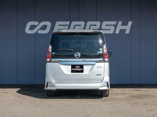 2017 Nissan Serena V (C27), серый, 2090000 рублей, вид 4