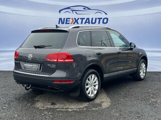 2011 Volkswagen Touareg II, чёрный, 2220000 рублей, вид 5