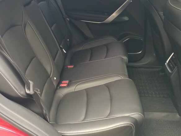 2023 Geely Atlas Pro, красный, 1995000 рублей - вид 17