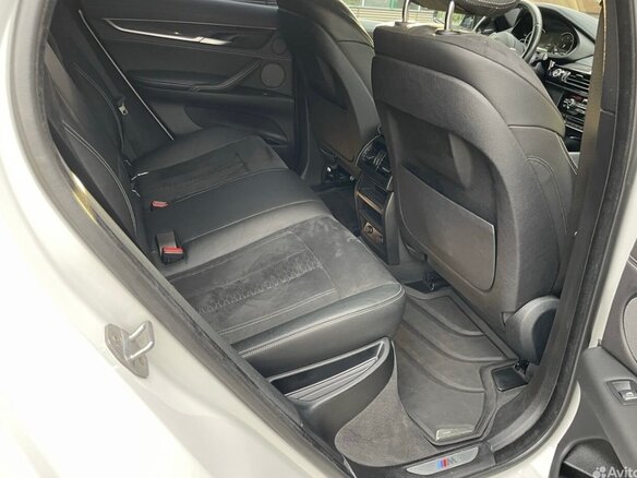 2019 BMW X6 30d II (F16), белый, 3800000 рублей - вид 8