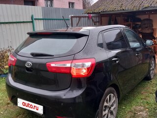 2012 Kia Rio 5-speed III, чёрный, 690000 рублей, вид 4