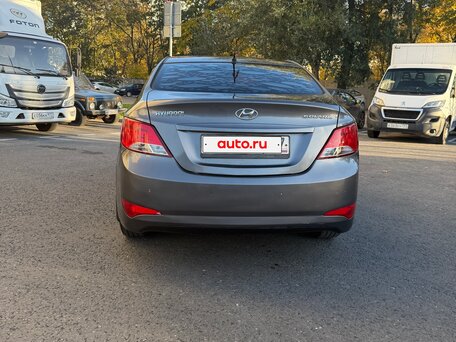 2015 Hyundai Solaris I Рестайлинг, серый, 670000 рублей, вид 5