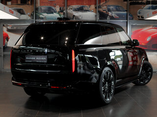 2026 Land Rover Range Rover P400 MHEV V, чёрный, 23175000 рублей, вид 2