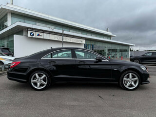 2012 Mercedes-Benz CLS 500 II (C218), чёрный, 3619000 рублей, вид 4