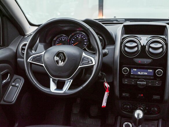2019 Renault Duster I Рестайлинг, коричневый, 1775000 рублей - вид 17