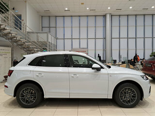 2019 Audi Q5 II (FY), белый, 2850000 рублей, вид 4