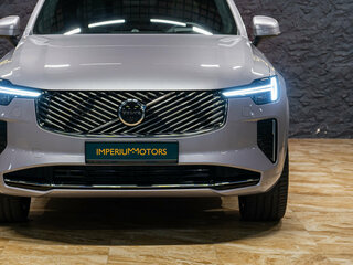 2026 Volvo XC90 B5 II Рестайлинг 2, серебристый, 10800000 рублей, вид 3