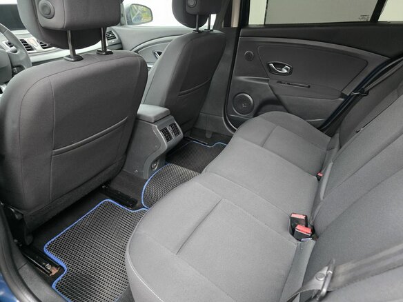 2010 Renault Fluence I, синий, 570000 рублей - вид 9