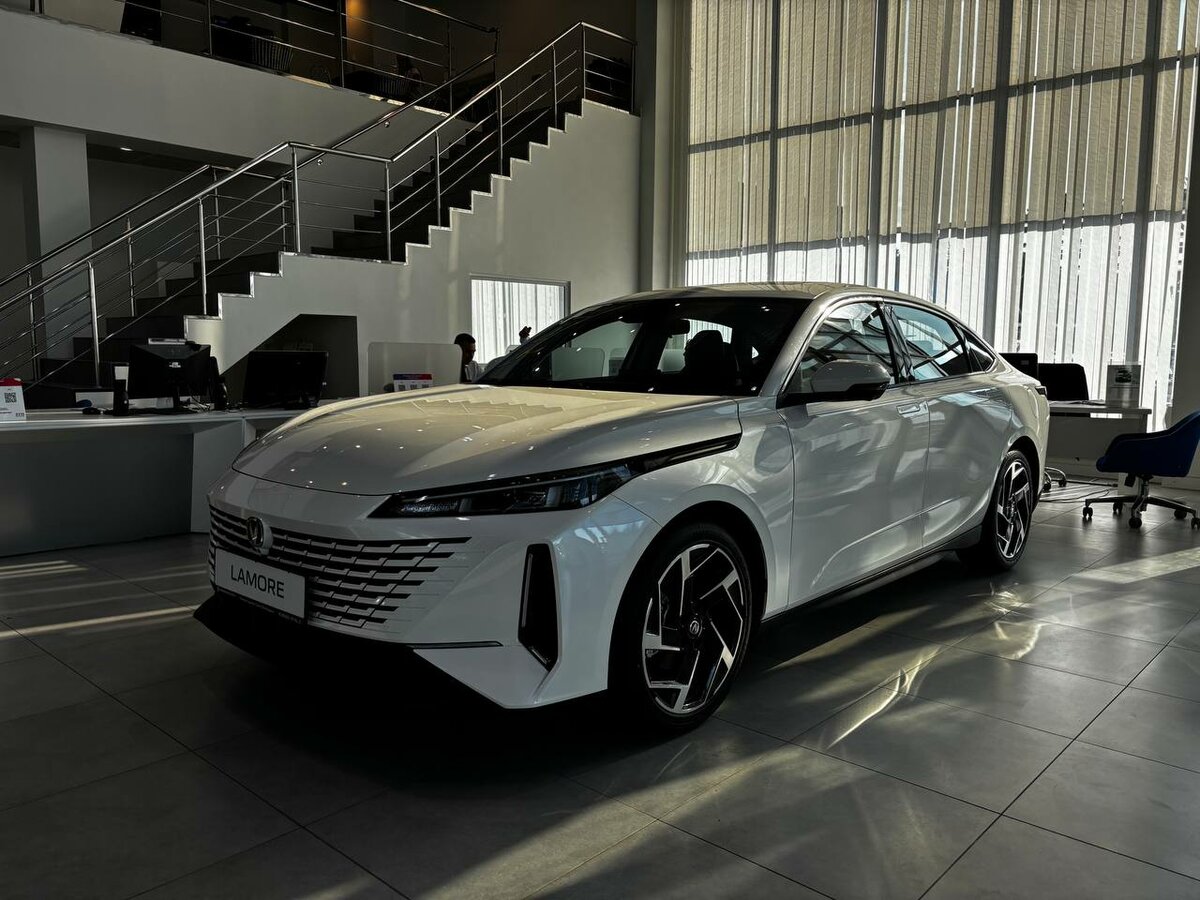 Открыть фотографии: Changan Lamore