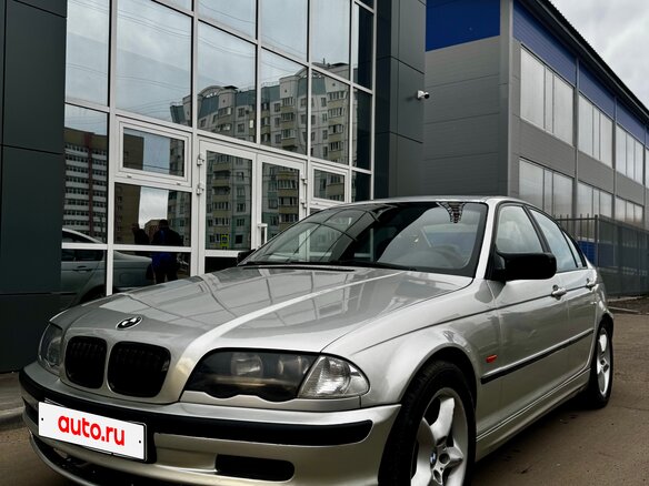 2000 BMW 3 серии 320d IV (E46), серый