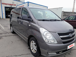 2012 Hyundai H-1 II, серый, 1460000 рублей, вид 2