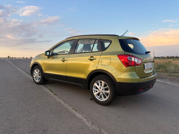 2014 Suzuki SX4 II (S-Cross), зелёный - вид 10