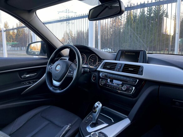 2016 BMW 3 серии 318i VI (F3x) Рестайлинг, белый, 1899000 рублей - вид 8