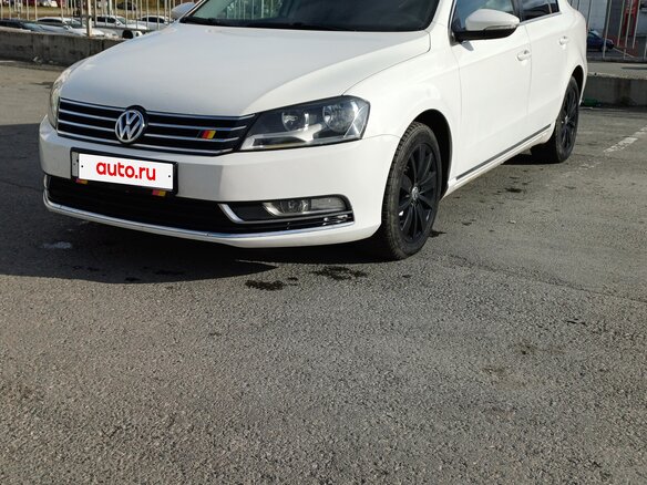 2012 Volkswagen Passat B7, белый