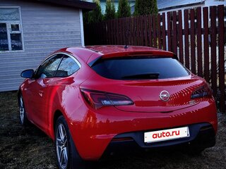 2012 Opel Astra GTC J Рестайлинг, красный, 750000 рублей, вид 2