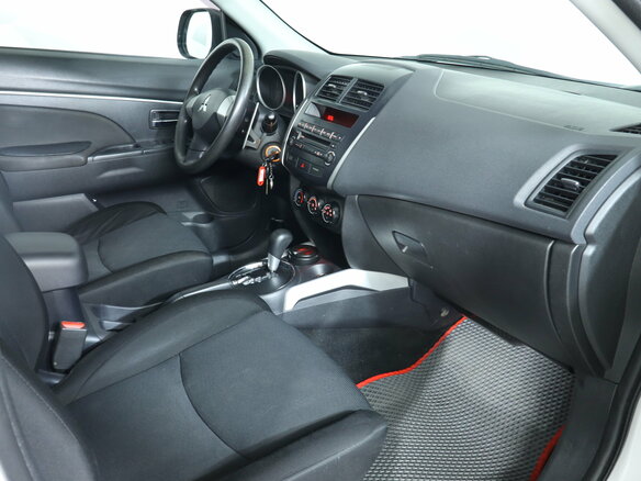 2012 Mitsubishi ASX I, белый, 889000 рублей - вид 18