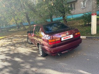 1992 Volkswagen Vento, пурпурный, 139000 рублей, вид 4