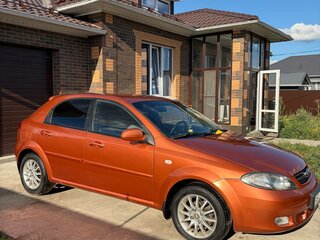 2007 Chevrolet Lacetti I, оранжевый, 530000 рублей, вид 2