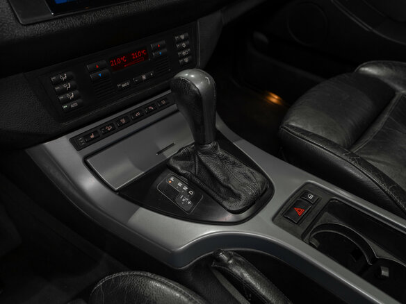 2005 BMW X5 3.0d I (E53) Рестайлинг, белый, 1130000 рублей - вид 13
